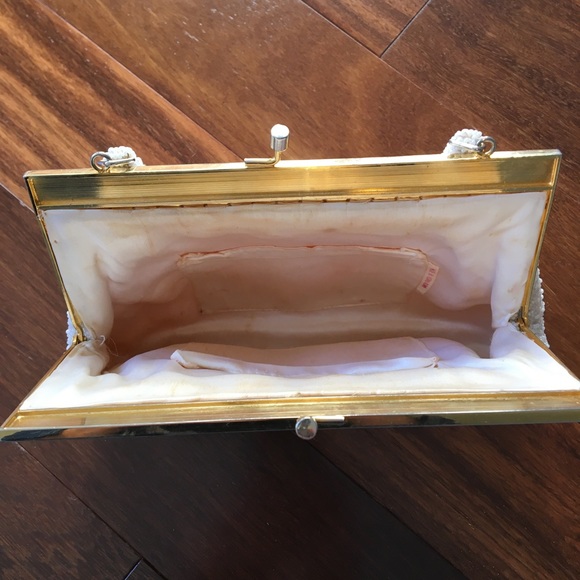 Vintage Needlepoint Tapestry Beaded Hand Bag Purse - Picture 7 of 16